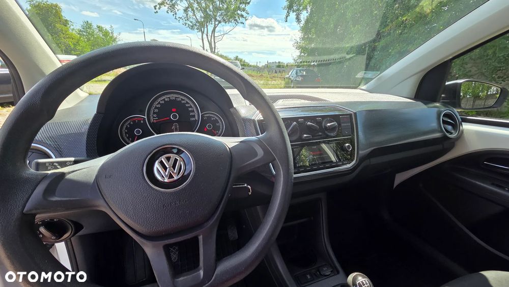 Volkswagen up! move - 7