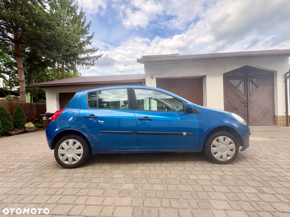 Renault Clio 1.5 dCi Authentique - 5