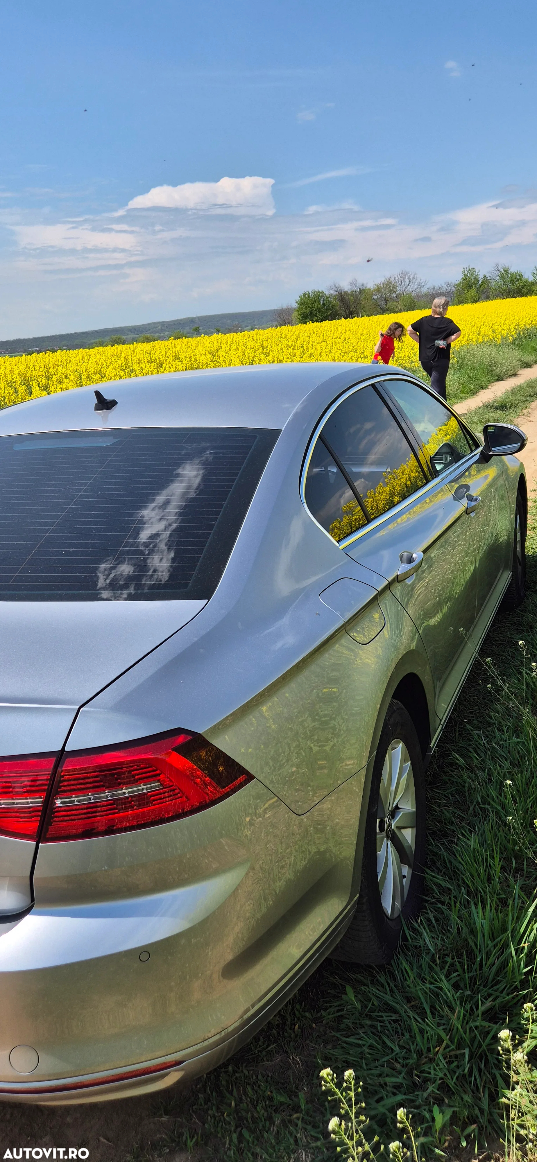 Volkswagen Passat - 9