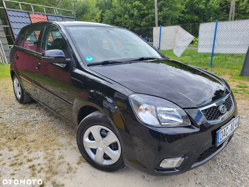 Kia Rio 1.4 Spirit - 1