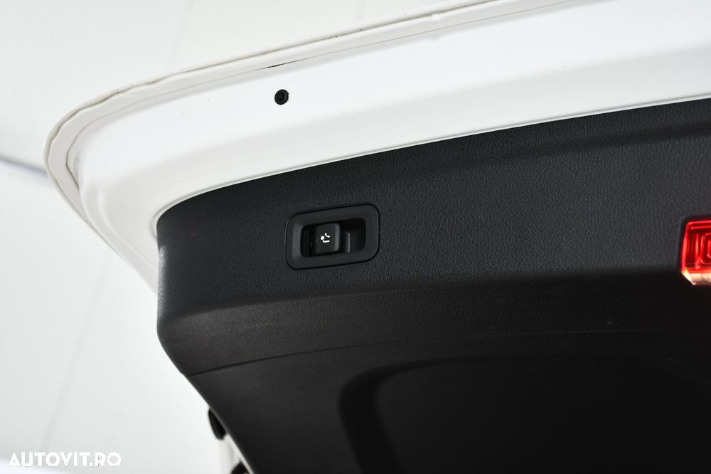 Mercedes-Benz GLE 300 d 4Matic 9G-TRONIC Ambiente - 34