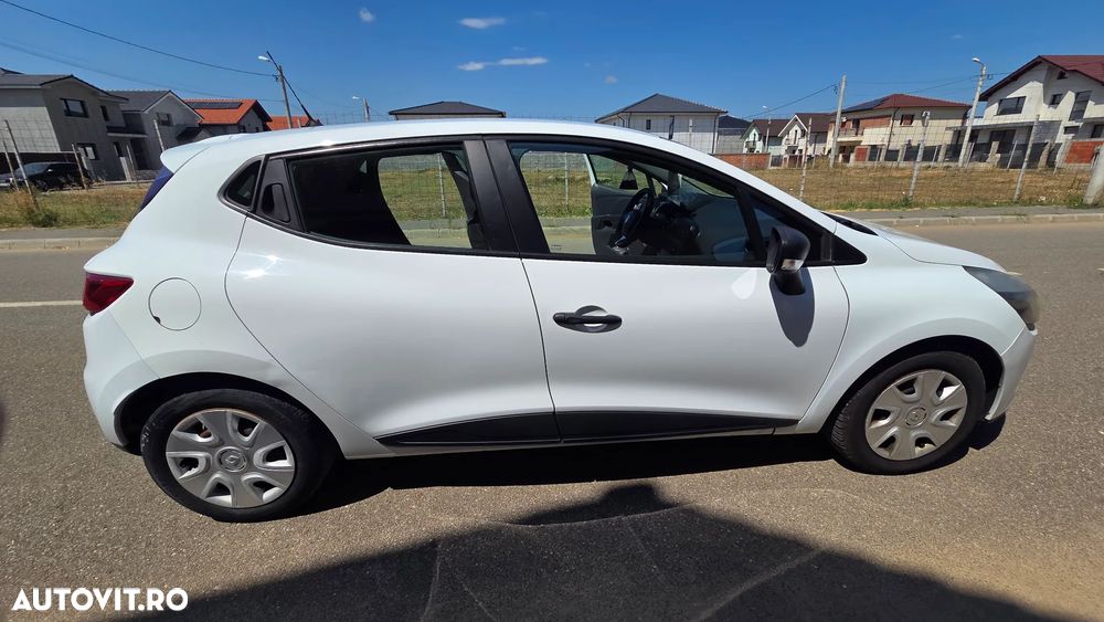 Renault Clio 1.2 Life - 4