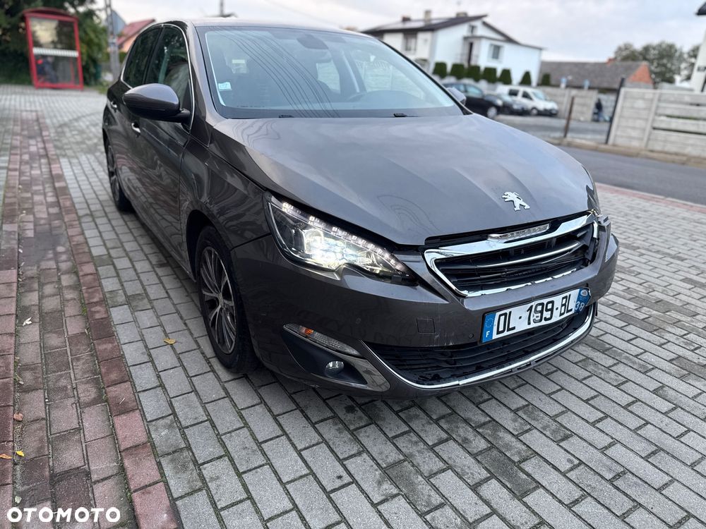 Peugeot 308 - 4