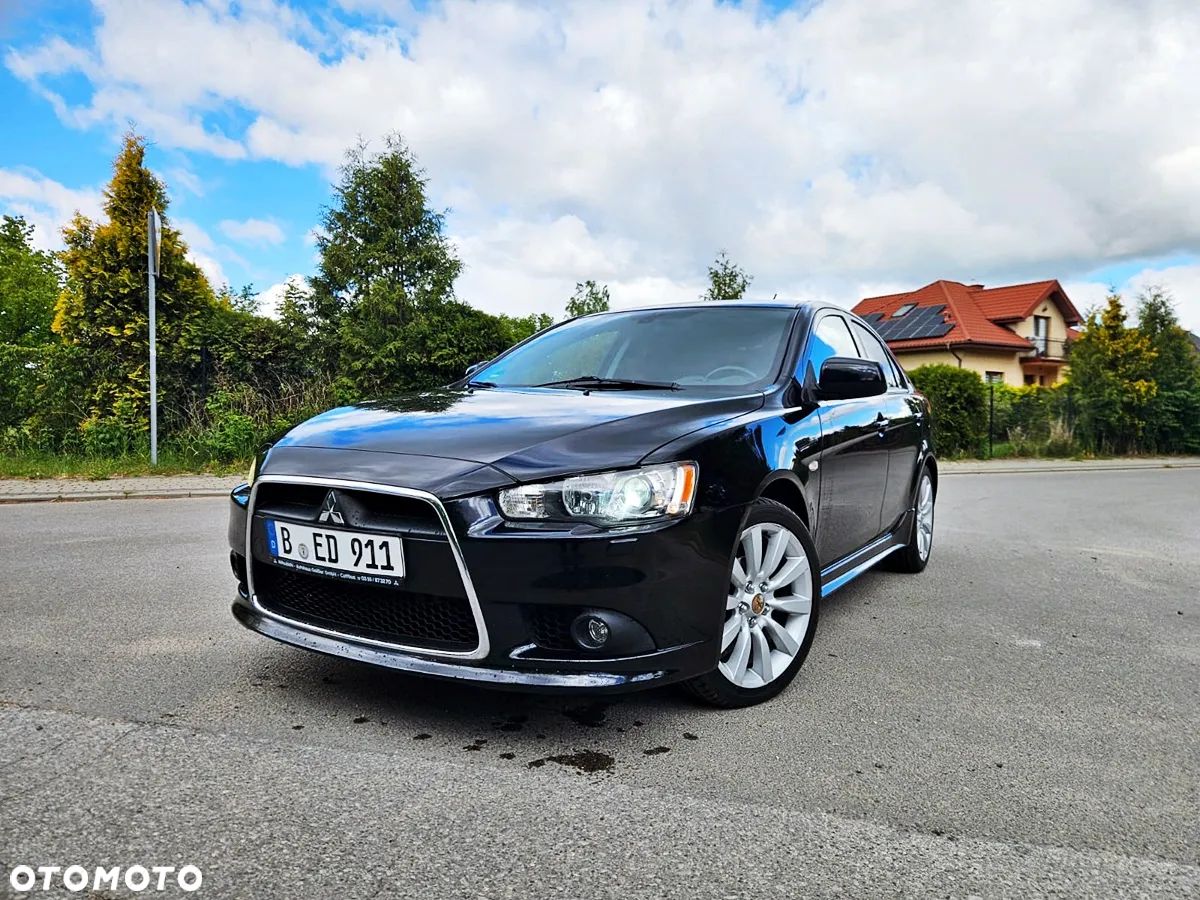 Mitsubishi Lancer 1.8 Instyle NAVI CVT - 1
