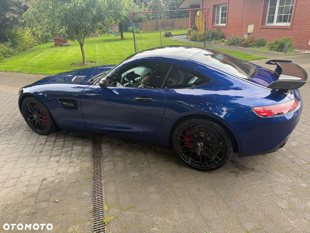 Mercedes-Benz AMG GT - 4