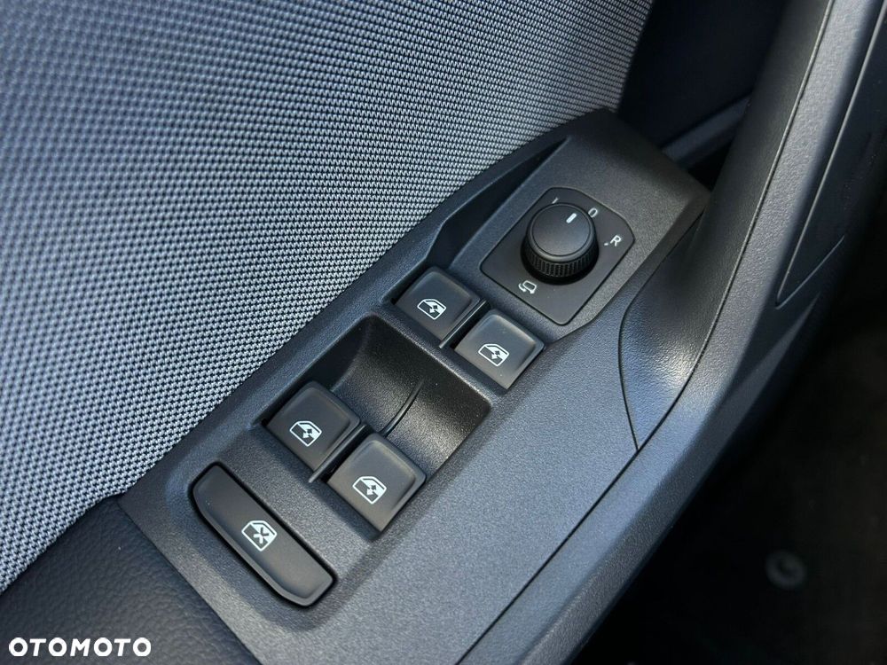Seat Arona - 23