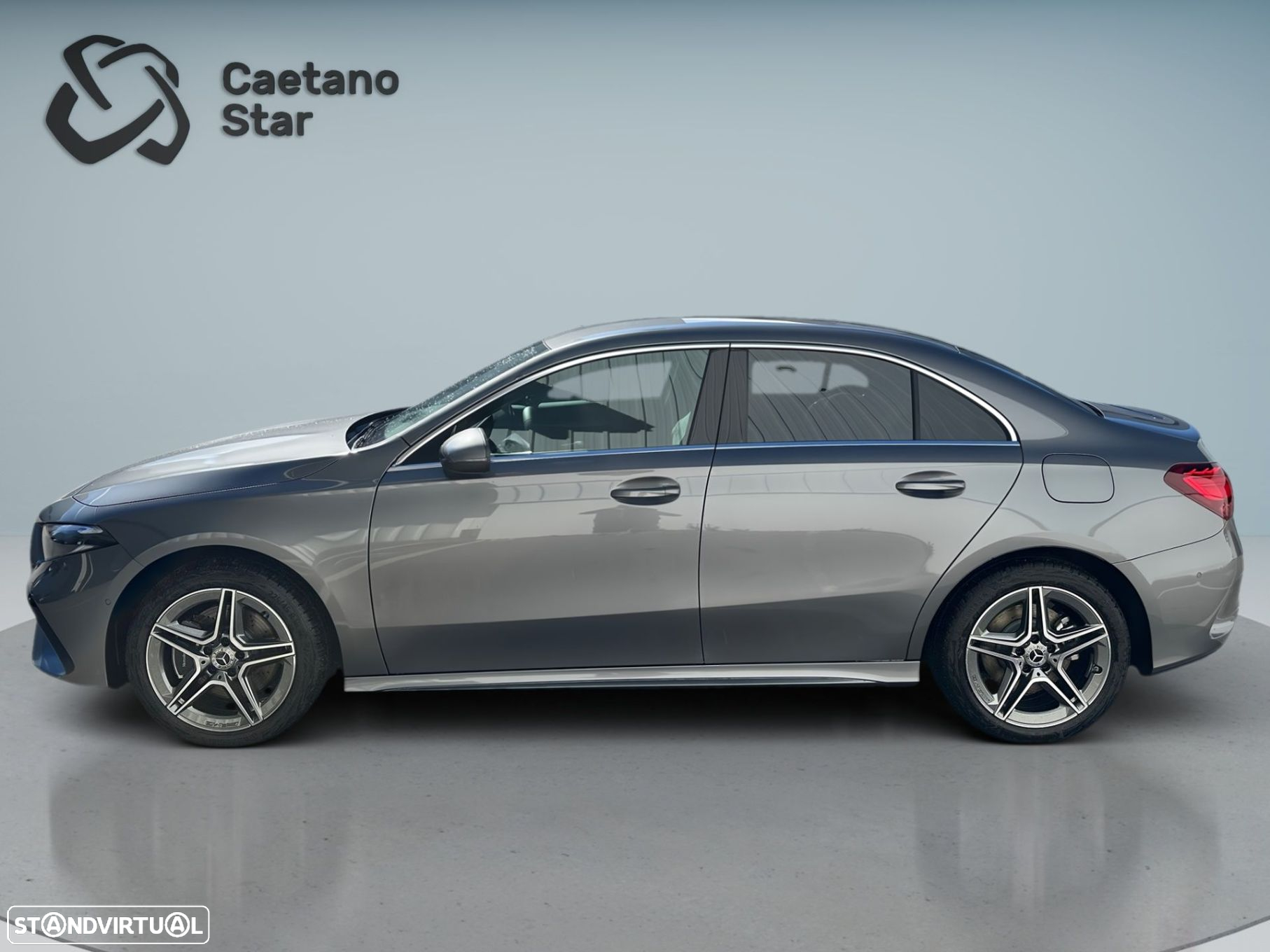 Mercedes-Benz A 250 Limousine e - 7