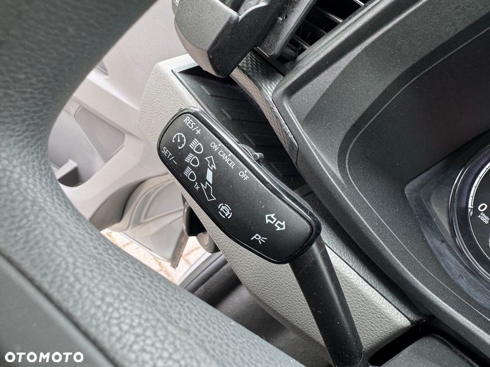 Volkswagen T6 Long 2.0 TDI Szafki Webasto fv 23% - 14