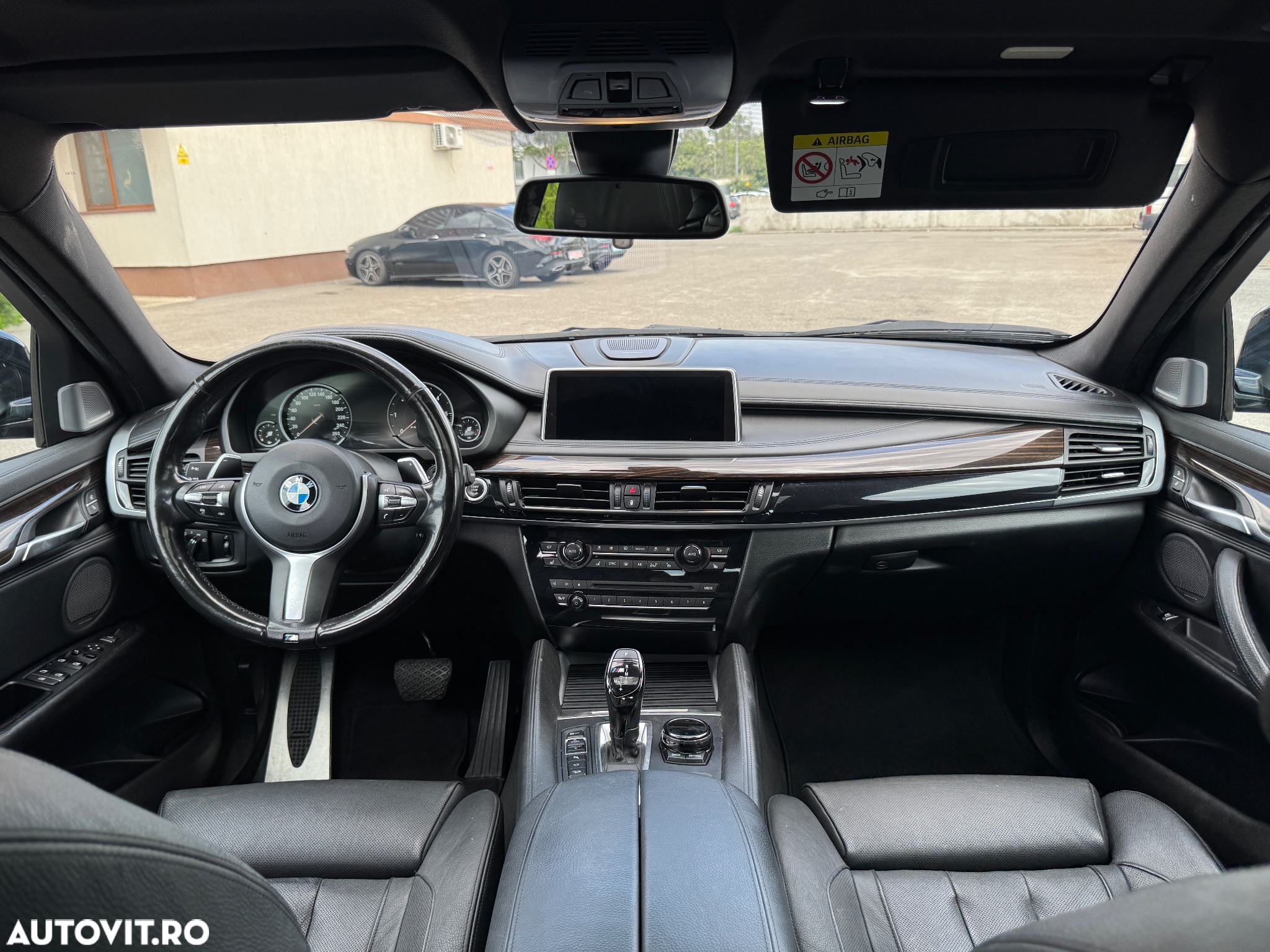 BMW X6 M M50d - 31