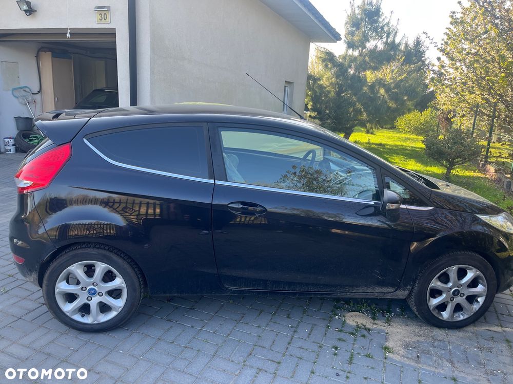 Ford Fiesta 1.6 TDCi Gold X - 4