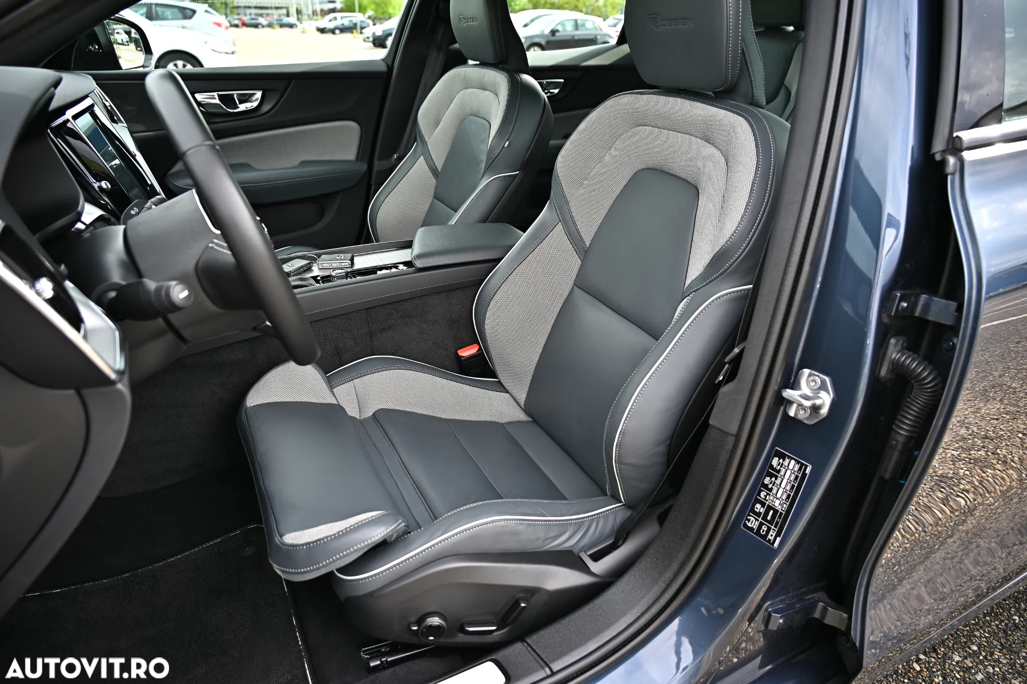 Volvo S60 T4 Geartronic RDesign - 19