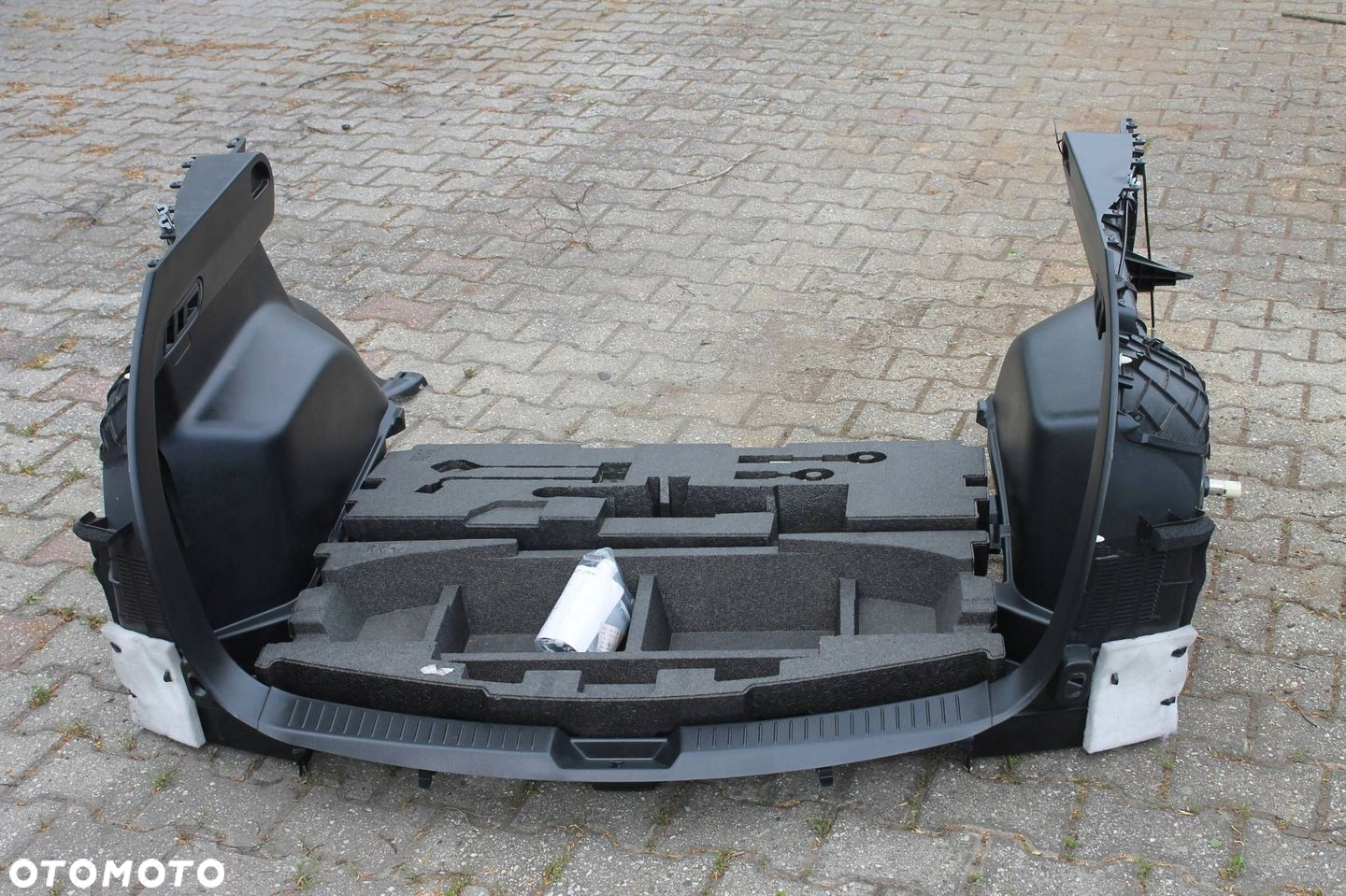 BOCZKI BOCZEK PODŁOGA WYKŁADZINA BAGAŻNIKA MAZDA CX-5 I 12-17 - 2