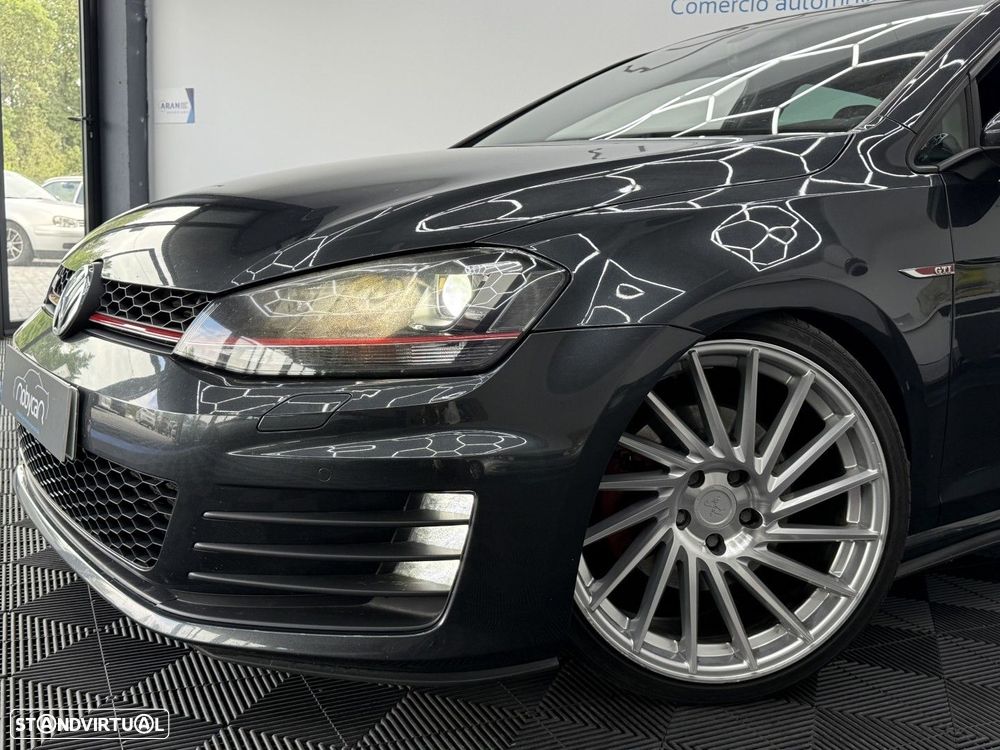 VW Golf 2.0 TSi GTi DSG - 7