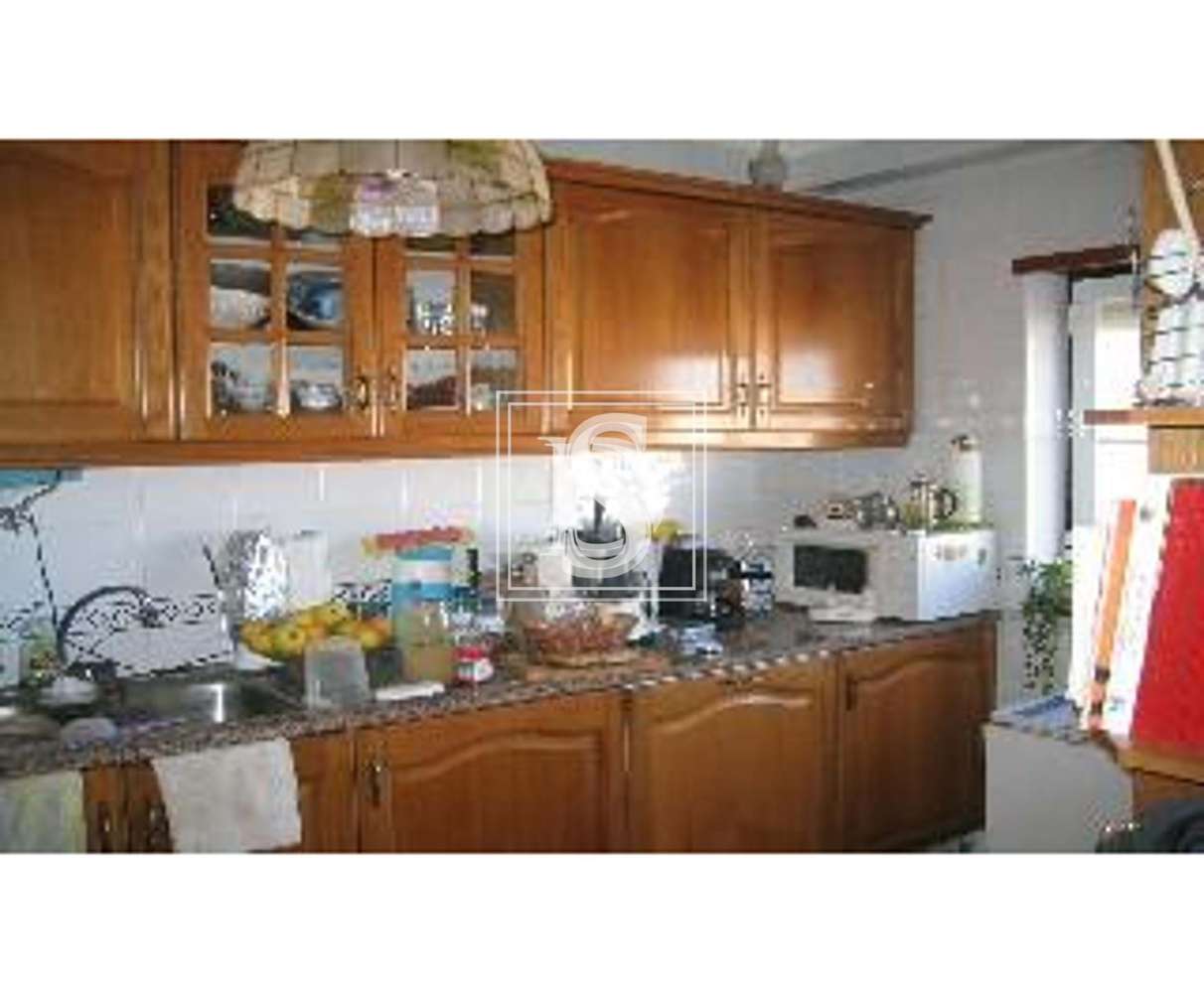 Moradia Geminada T6 em UDF de Estí´mbar e Parchal - Grande imagem: 4/8