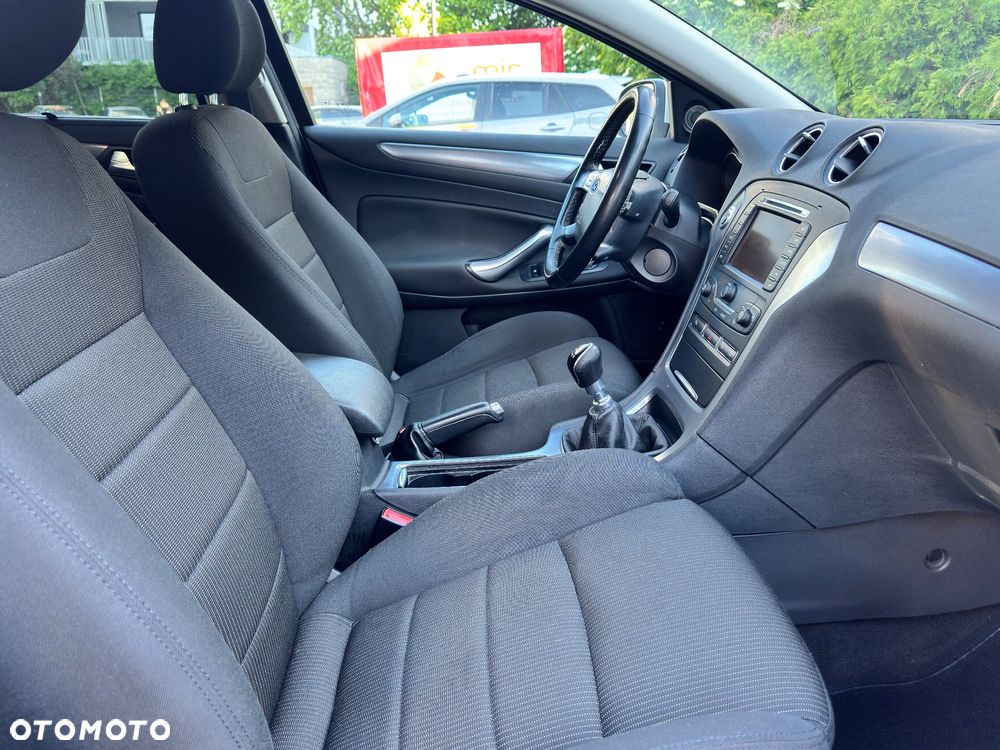 Ford Mondeo 2.2 TDCi Titanium S - 29