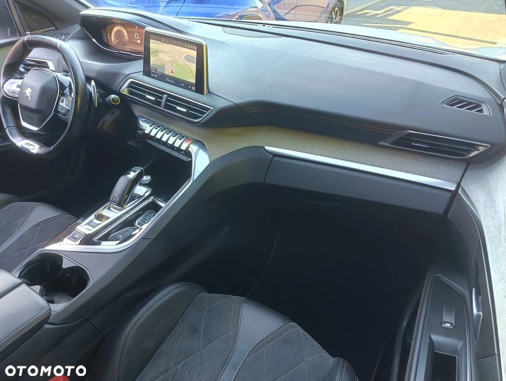 Peugeot 5008 2.0 BlueHDi GT Pack S&S EAT8 - 19