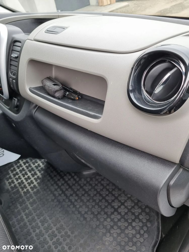 Renault TRAFIC H1 L1 - 12