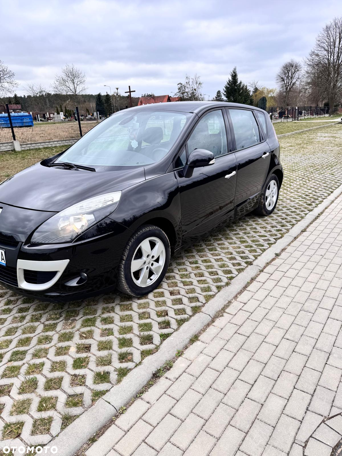 Renault Scenic - 11
