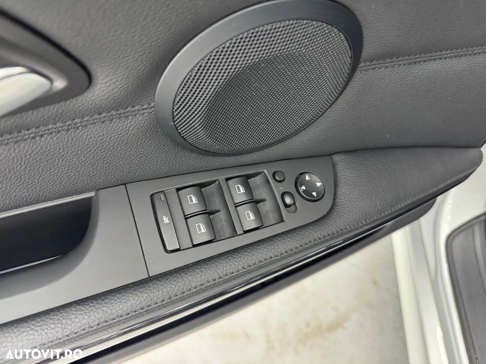 BMW Seria 3 320d DPF Blue Performance Edition Exclusive - 19