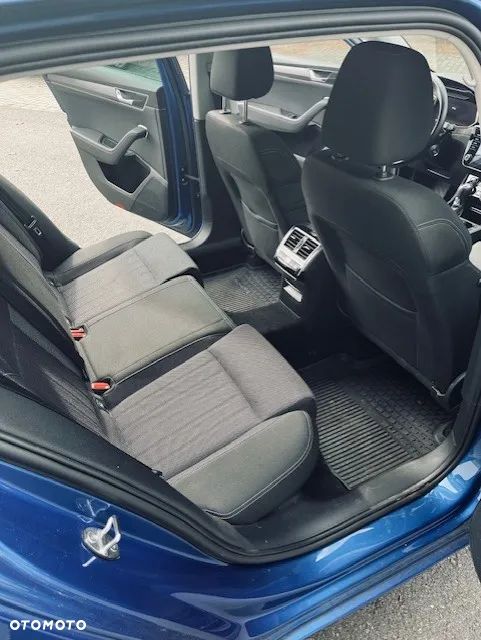 Skoda Superb 2.0 TDI SCR Style DSG - 9