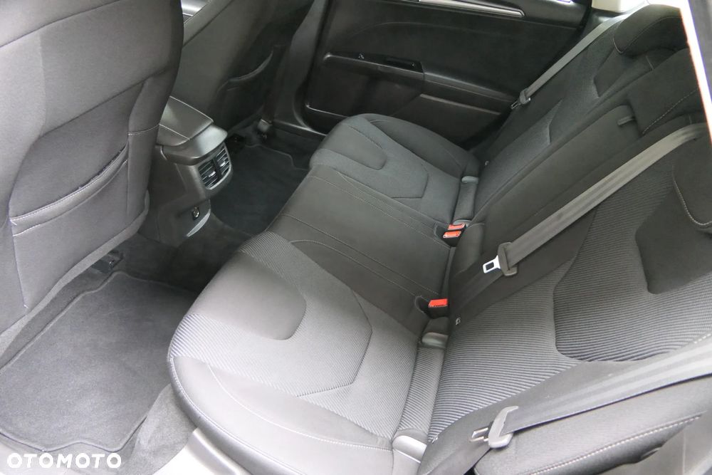 Ford Mondeo 2.0 EcoBlue Titanium - 18