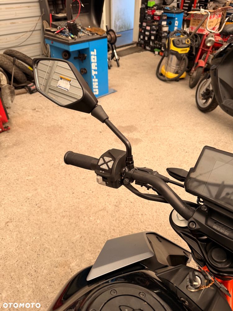 KTM Duke 390 - 10