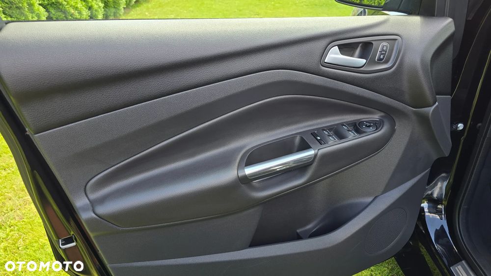 Ford Kuga 2.0 TDCi AWD ST-Line - 16