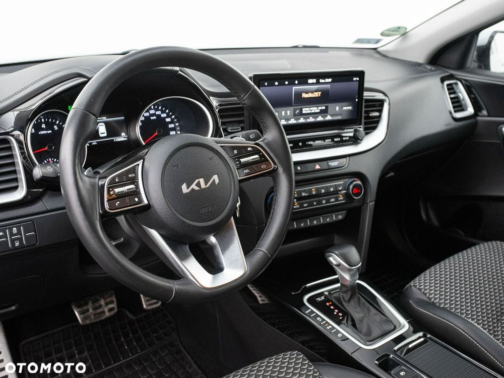 Kia Ceed 1.5 T-GDI Business Line DCT - 7