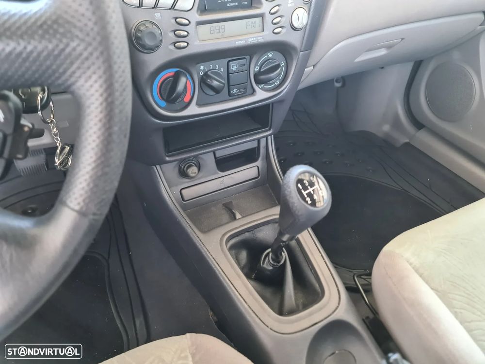 Nissan Almera 1.5 Comfort ABS - 9