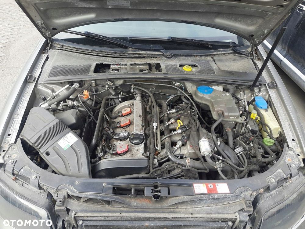 Audi A4 B6 1,8 T 163 KM 120 KW Benzyna 2000-2004 R 5 DRZWI Kombi LAK: Y7Q CZĘŚCI - 9