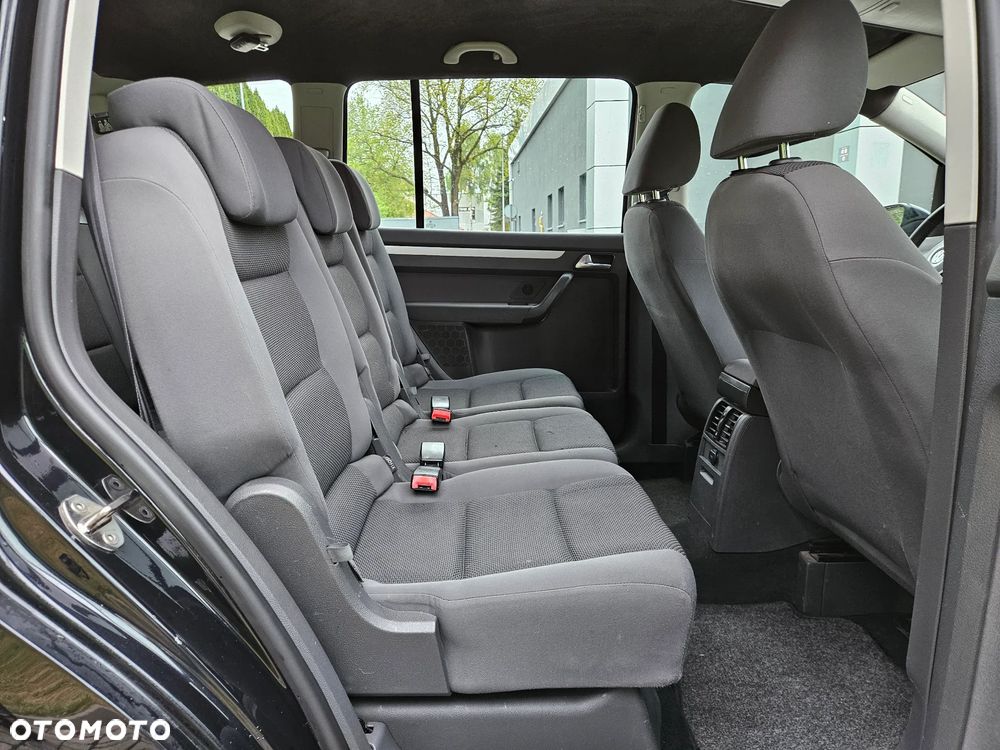 Volkswagen Touran 1.6 TDI DPF BlueMotion Technology Trendline - 7