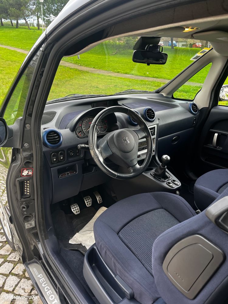 Peugeot 1007 1.4 HDi Sporty - 10