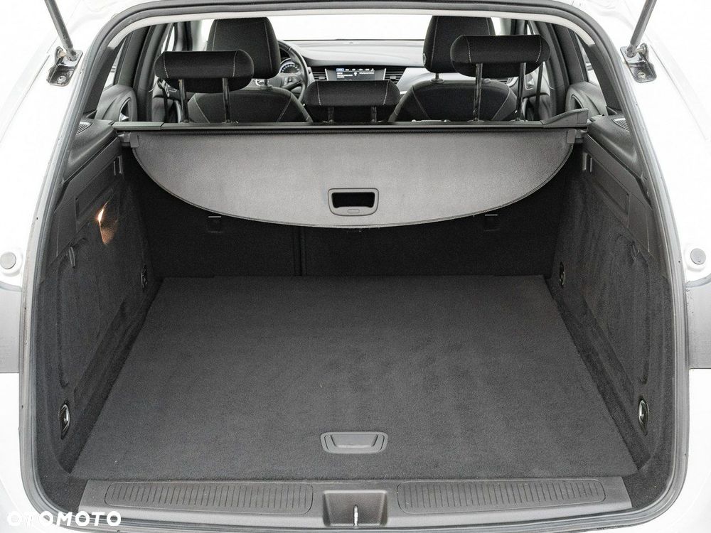 Opel Astra V 1.2 T Edition S&S - 28