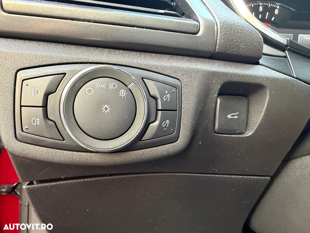 Ford Mondeo 2.0 TDCI PowerShift Titanium - 12