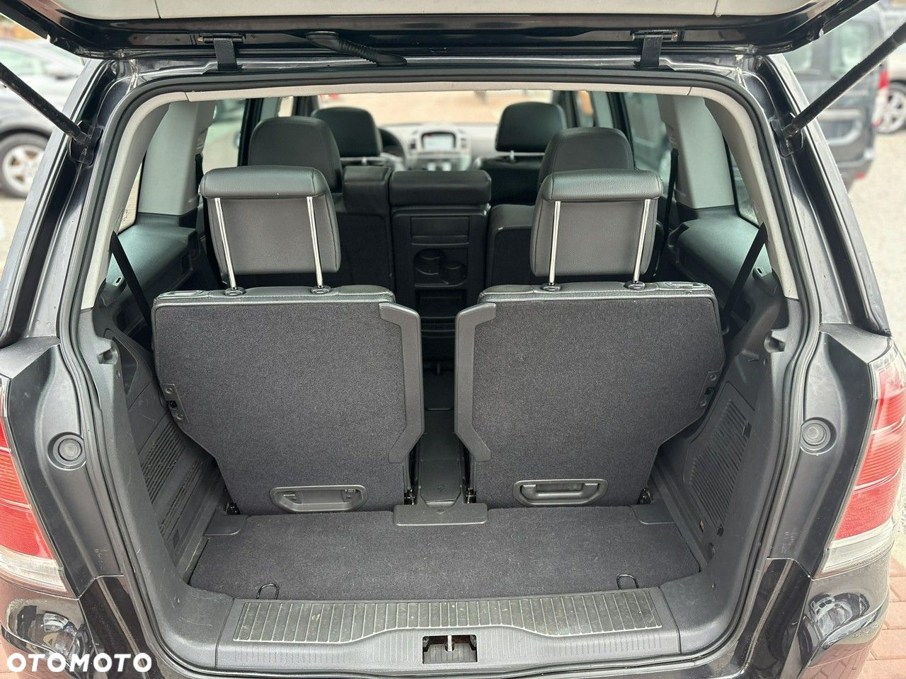 Opel Zafira 2.2 Automatik - 23
