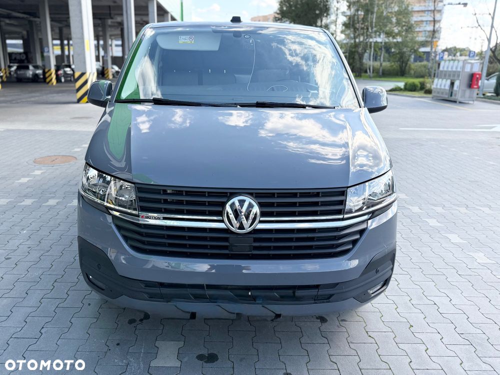 Volkswagen Transporter T6.1 150 km 29 tyś km automat hak - 19