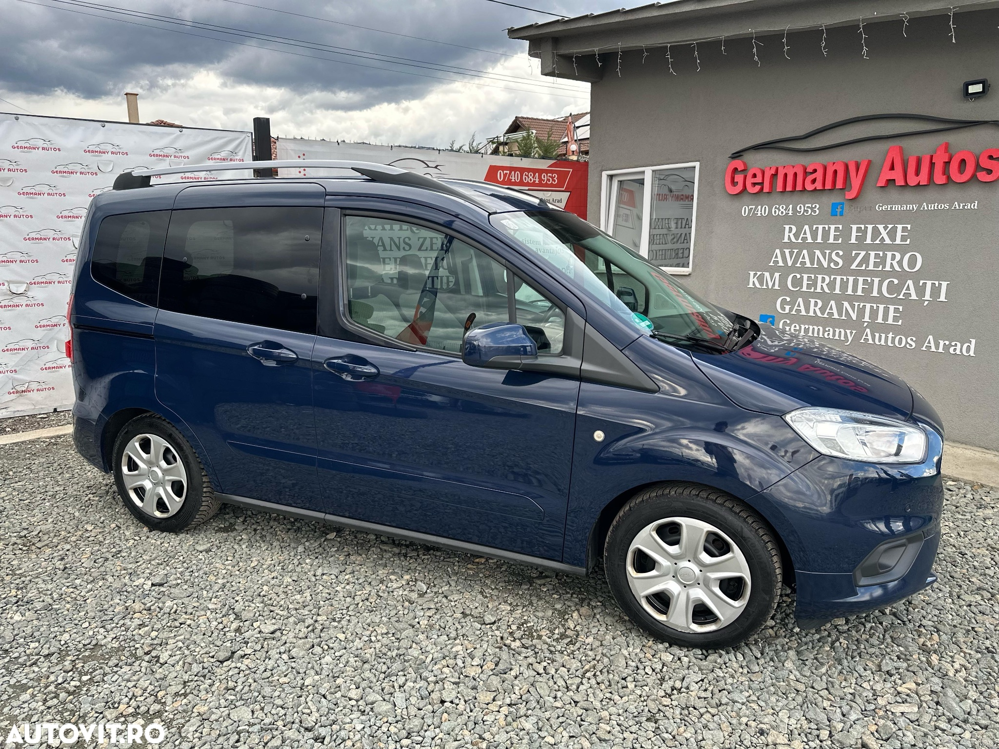 Ford Tourneo Courier - 2
