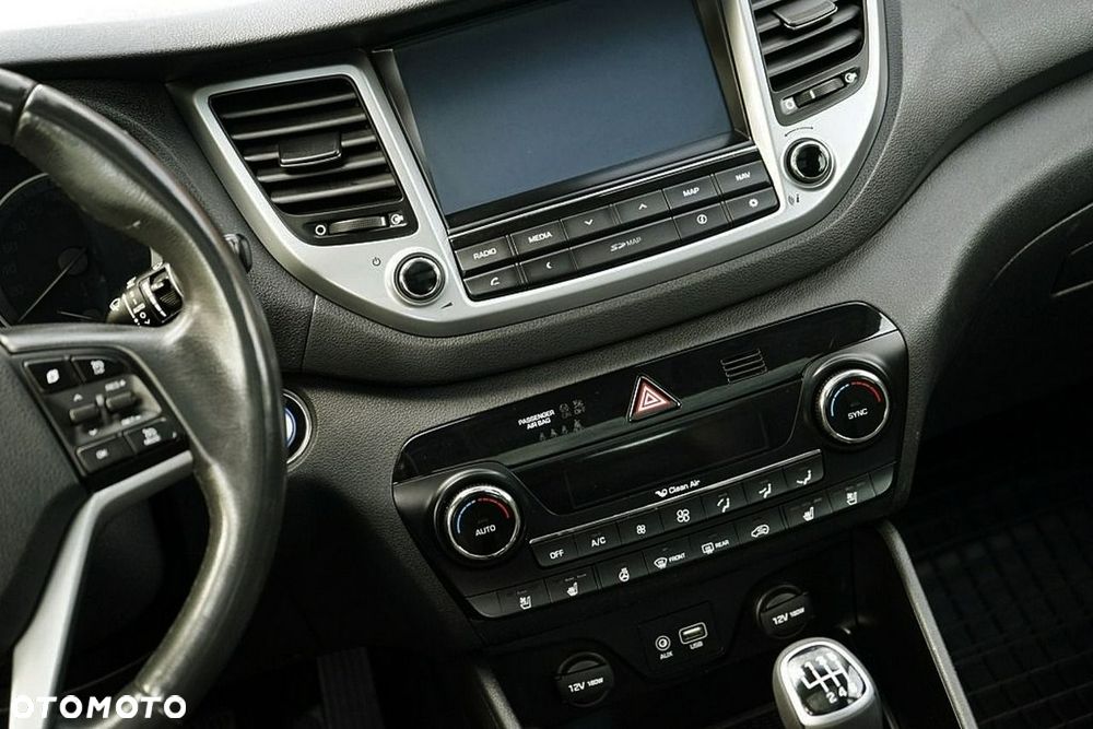 Hyundai Tucson 2.0 CRDi 2WD Trend - 29
