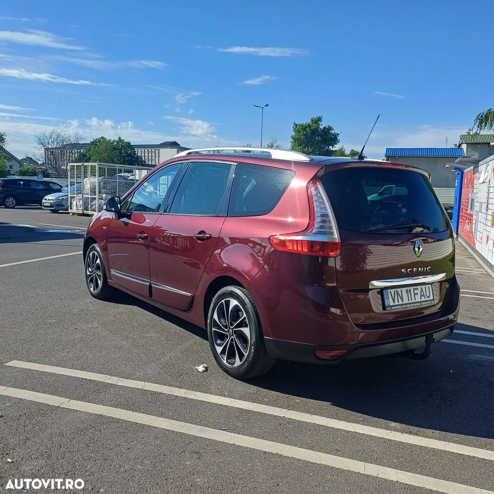 Renault Grand Scenic Energy dCi 110 S&S Bose Edition - 17