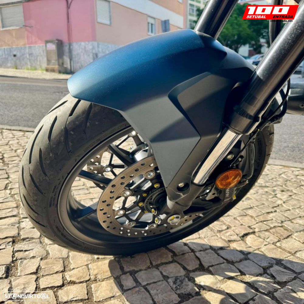 Honda NT 1100 A - 6