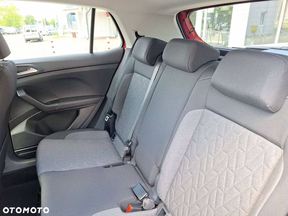 Volkswagen T-Cross - 16