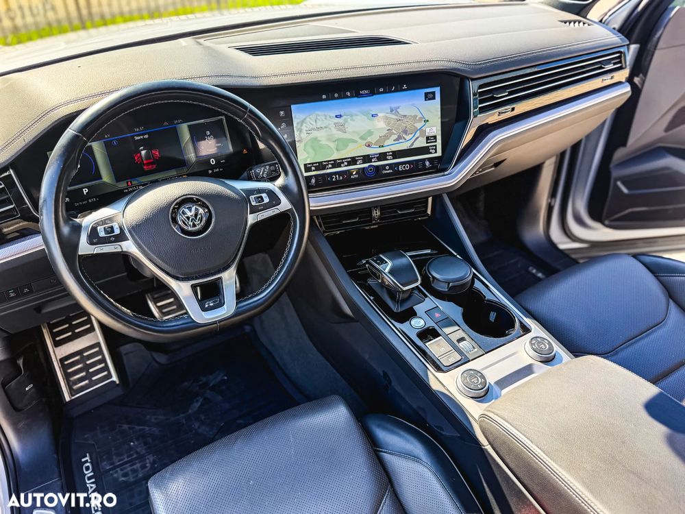 Volkswagen Touareg V6 TDI R-Style - 13