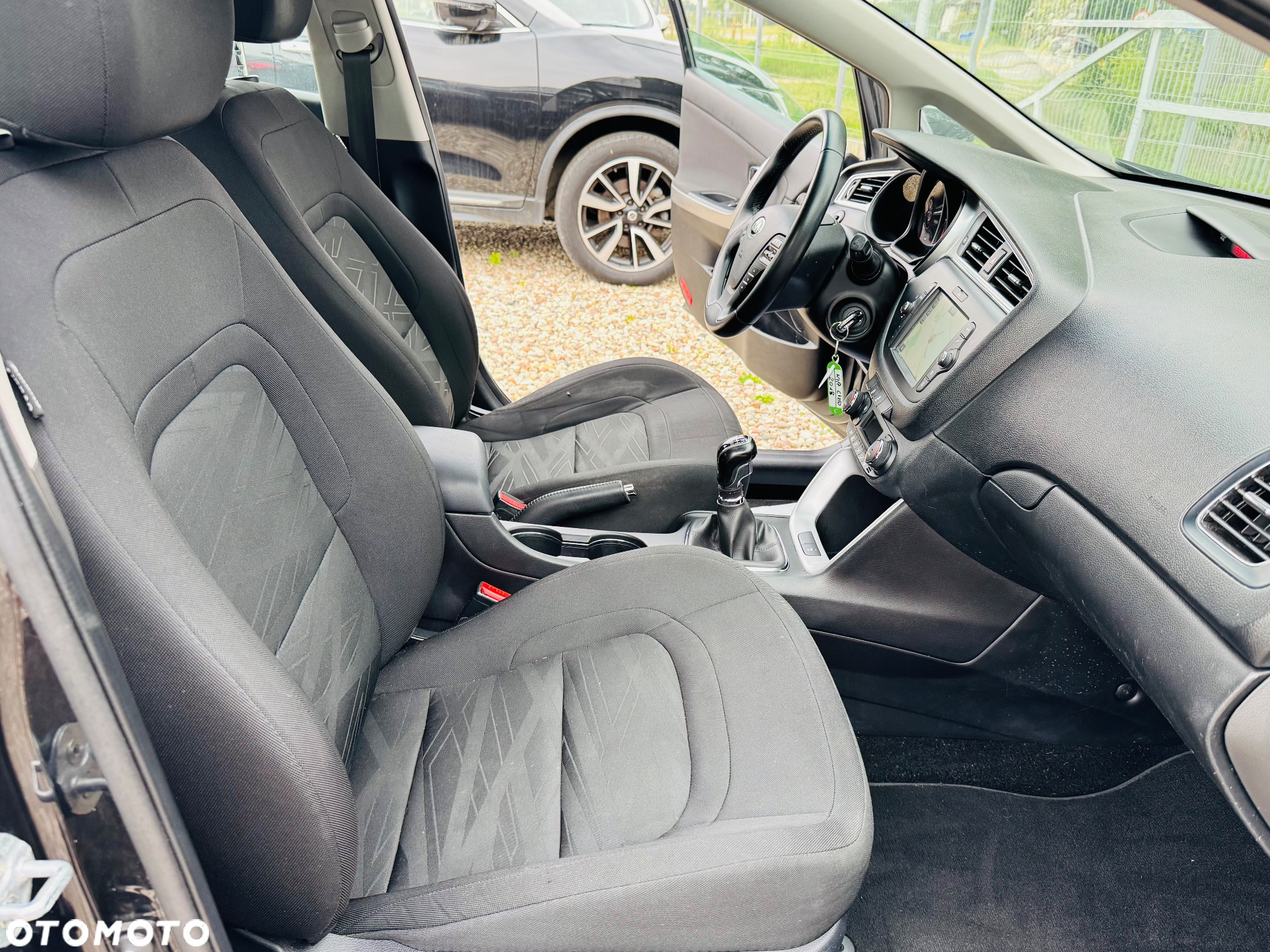 Kia Ceed 1.6 CRDi 136 ISG Spirit - 18
