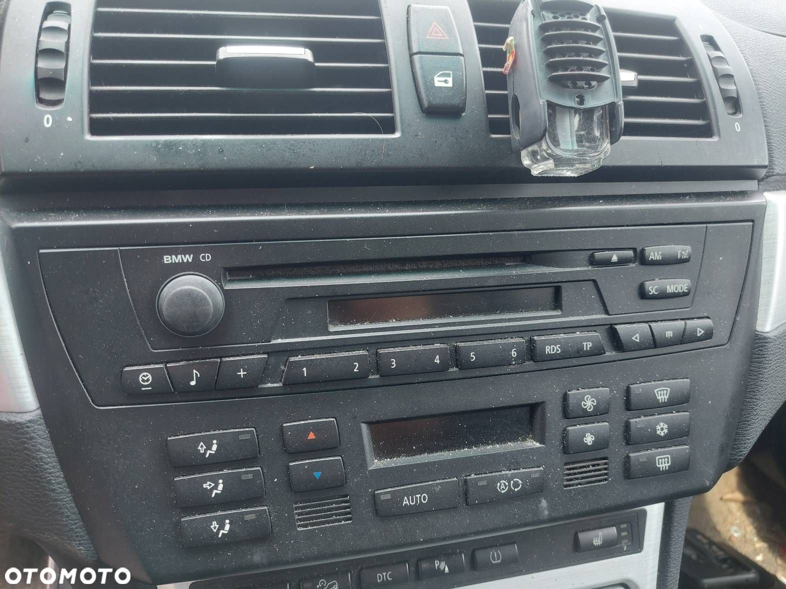 RADIO ODTWARZACZ  BMW X3 I E83 - 1