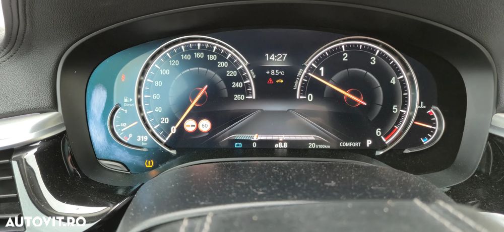 BMW Seria 5 530d Aut. Luxury Line - 38