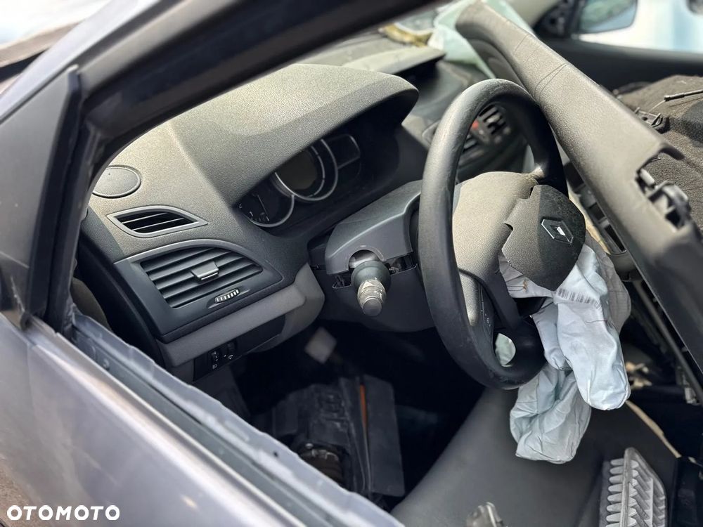 Renault Megane  - na części - 10