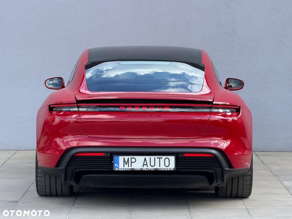 Porsche Taycan - 5