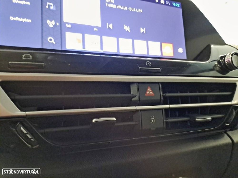 Citroën C4 X 1.2 Hybrid Plus e-DSC6 - 21