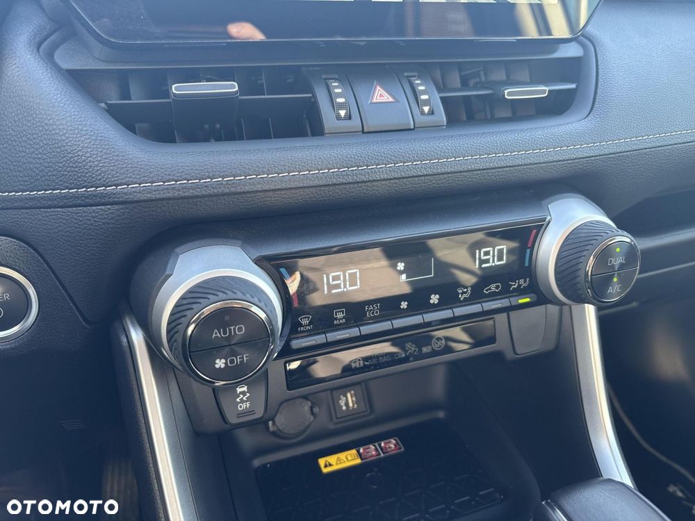 Toyota RAV4 2.5 Hybrid Comfort 4x2 - 27