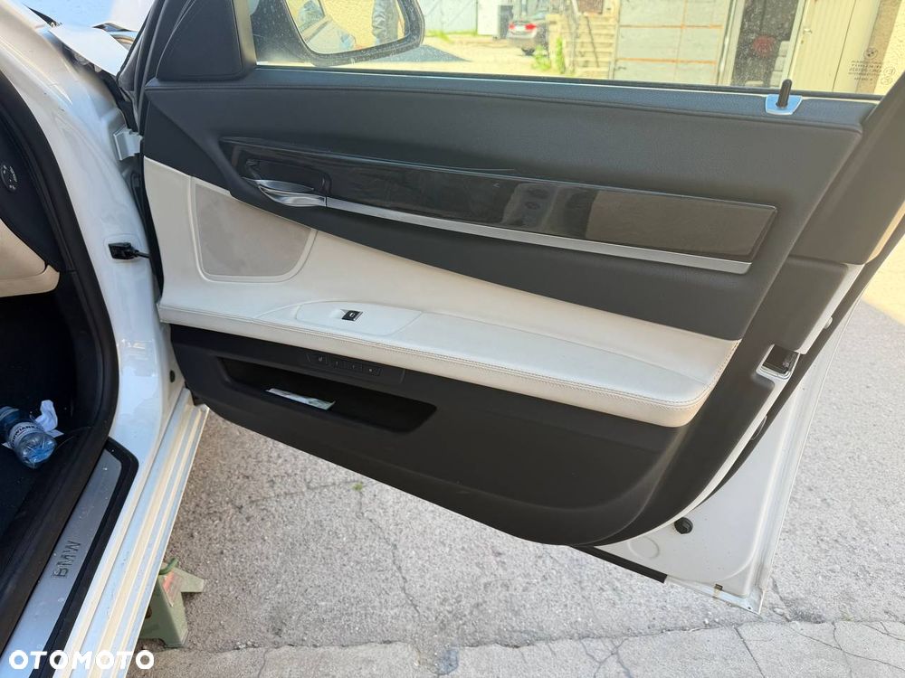 BMW Seria 7 730d xDrive - 7